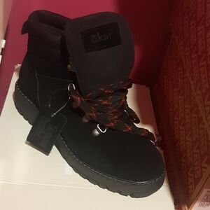 Oker Black Hiking Boots with Red Accents